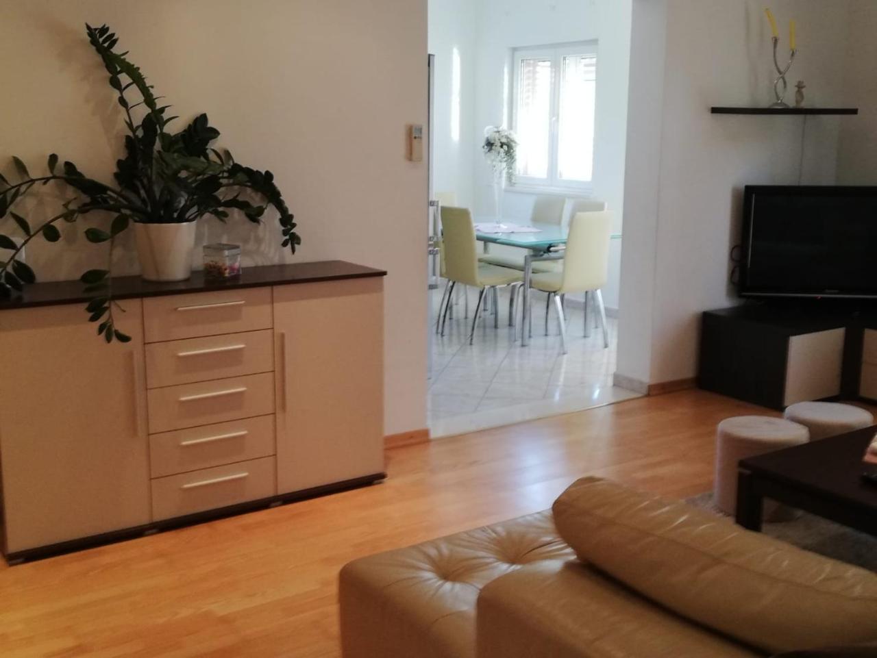 Fantasy Apartment 코츌라 외부 사진